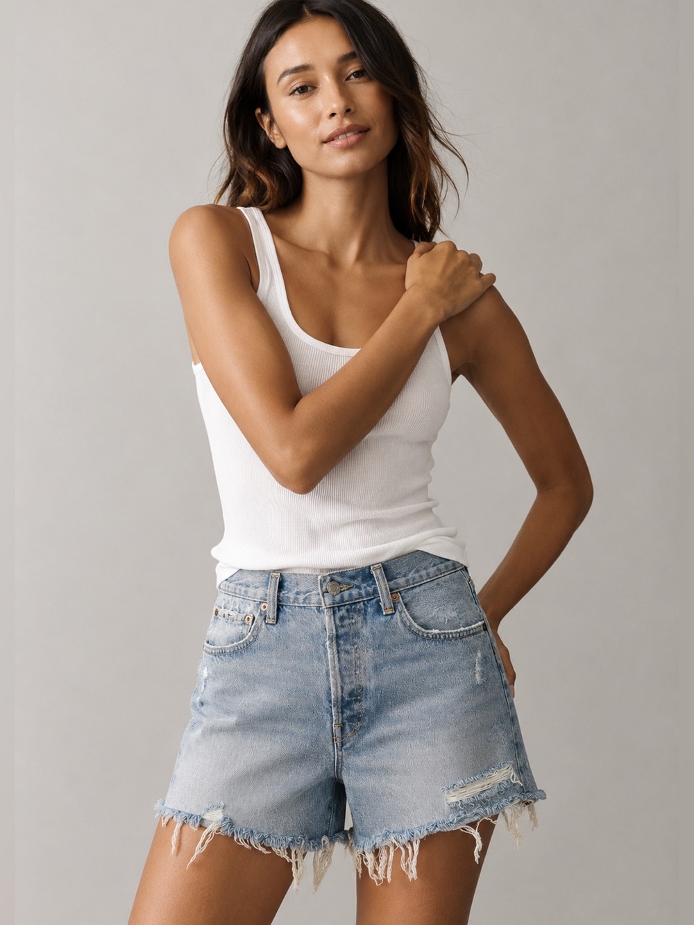 AGOLDE Parker Distressed Denim Shorts Size 29 High Rise Raw Hem